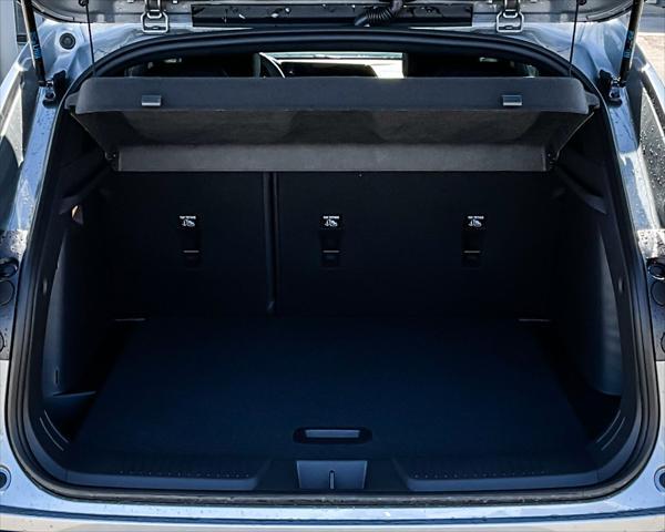 new 2025 Chevrolet Trax car, priced at $26,689