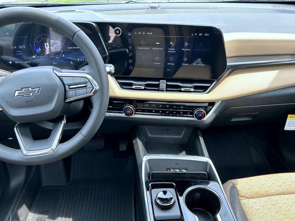 new 2026 Chevrolet Equinox car, priced at $39,399