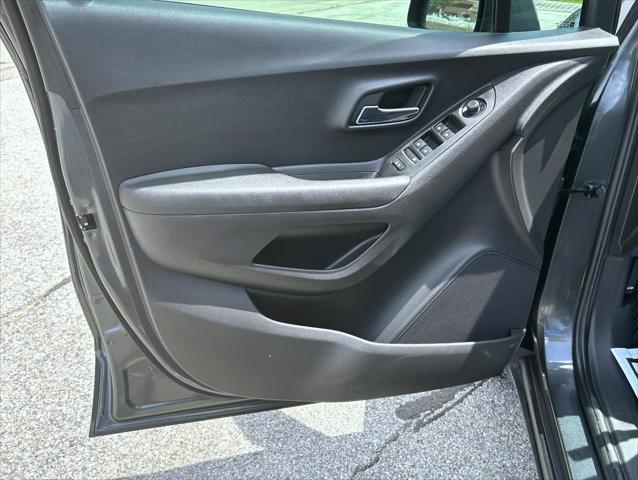 used 2020 Chevrolet Trax car, priced at $12,398