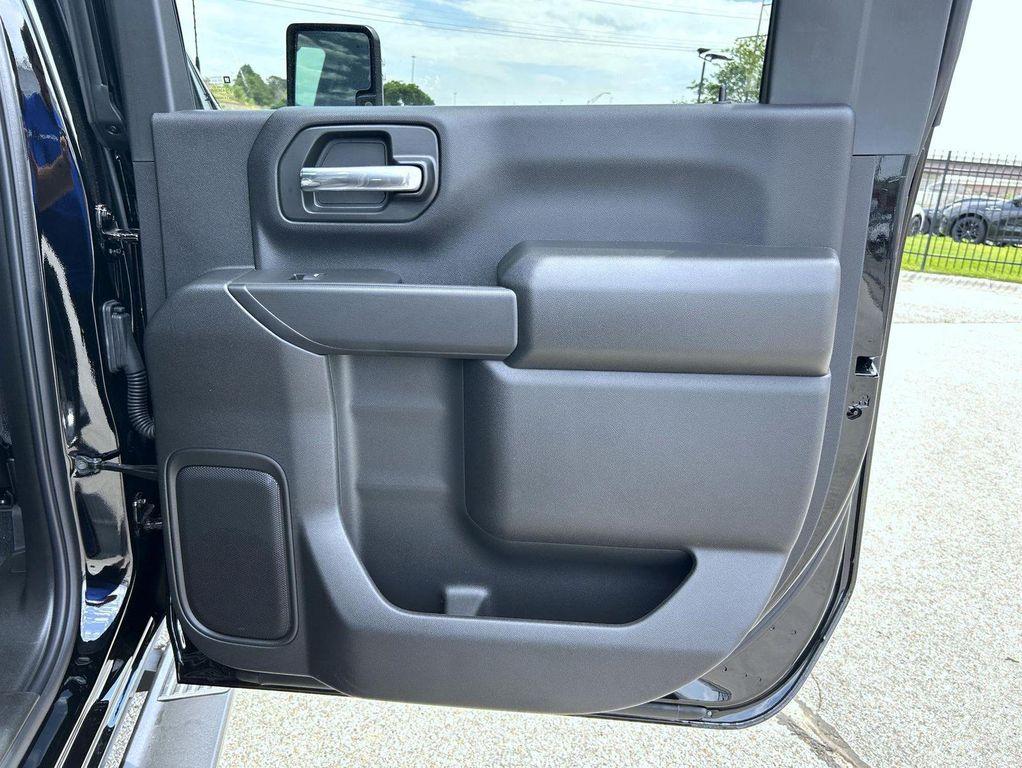 new 2025 Chevrolet Silverado 2500 car, priced at $57,873