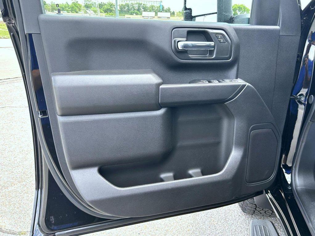 new 2025 Chevrolet Silverado 2500 car, priced at $57,873