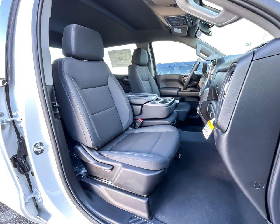 new 2025 Chevrolet Silverado 1500 car, priced at $43,181