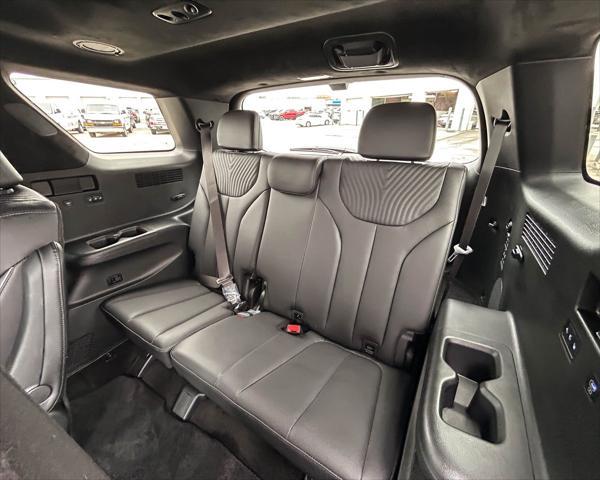 used 2024 Hyundai Palisade car, priced at $46,519