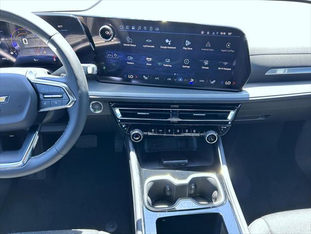 new 2025 Chevrolet Traverse car, priced at $43,385