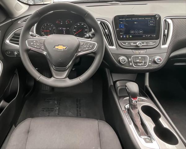 new 2025 Chevrolet Malibu car, priced at $27,039