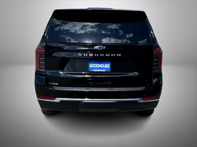 new 2025 Chevrolet Suburban car, priced at $69,090