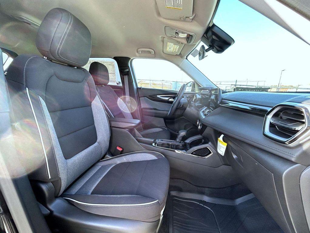 new 2026 Chevrolet TrailBlazer car, priced at $29,349