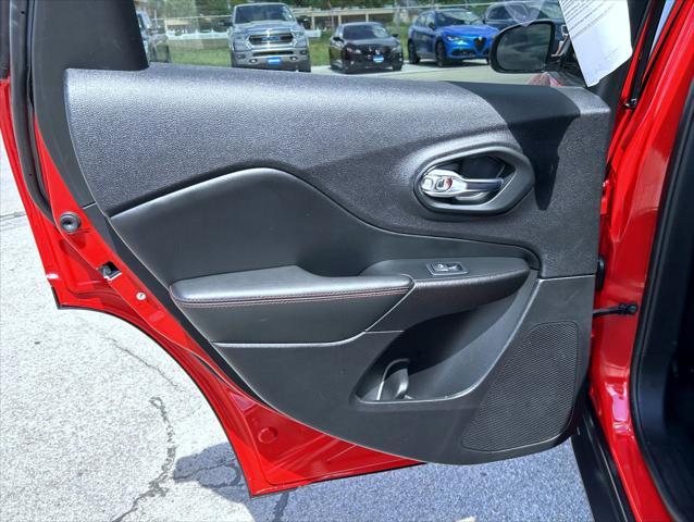 used 2019 Jeep Cherokee car, priced at $22,460