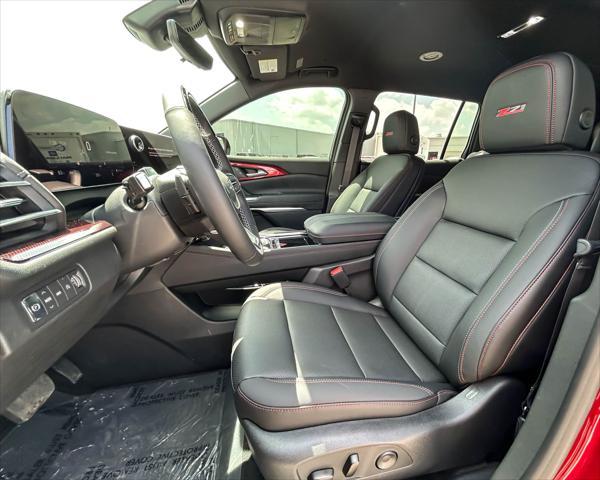 new 2025 Chevrolet Traverse car, priced at $55,074