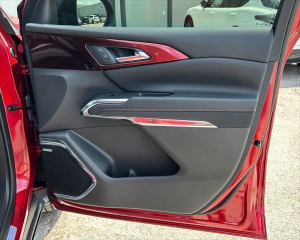 new 2025 Chevrolet Traverse car, priced at $55,074