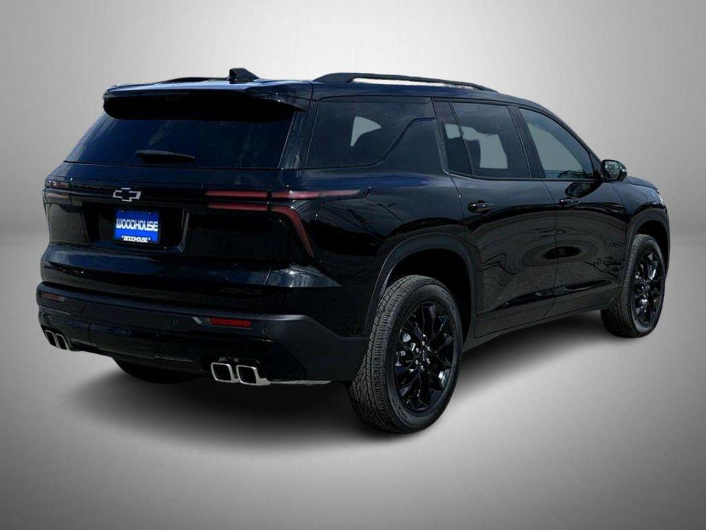 new 2026 Chevrolet Traverse car, priced at $47,820