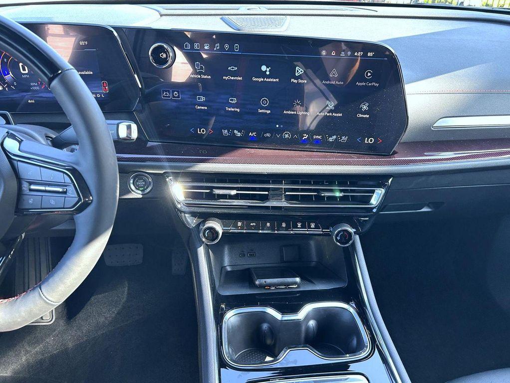 new 2026 Chevrolet Traverse car, priced at $59,413