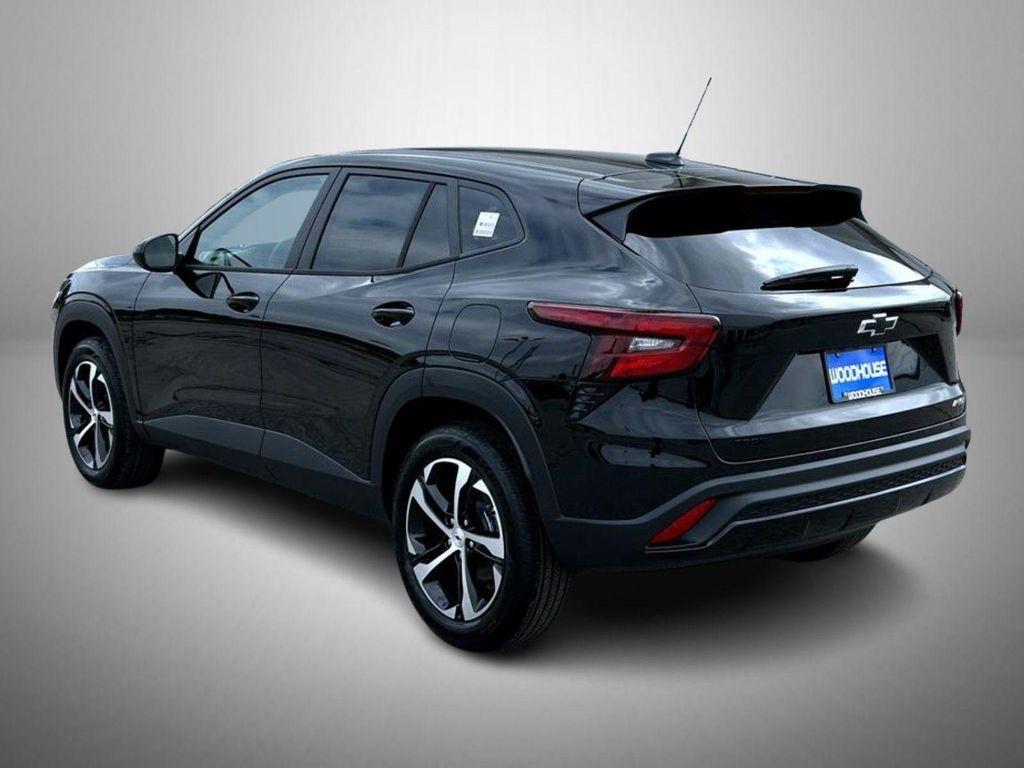 new 2025 Chevrolet Trax car, priced at $24,687