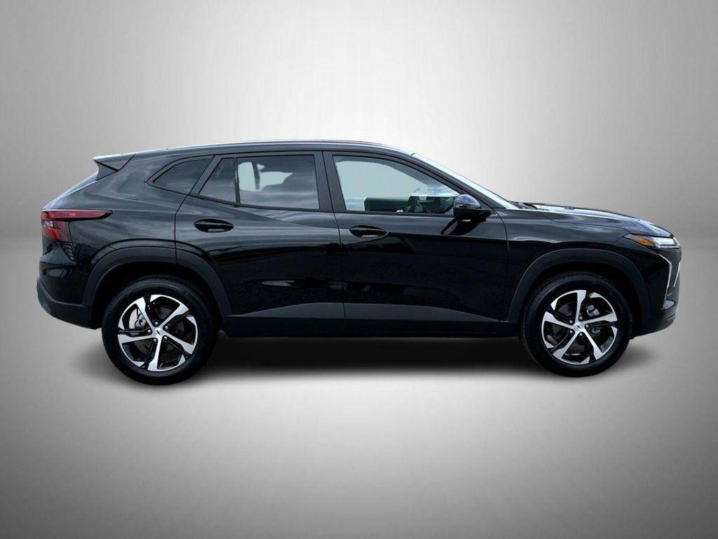 new 2025 Chevrolet Trax car, priced at $24,687