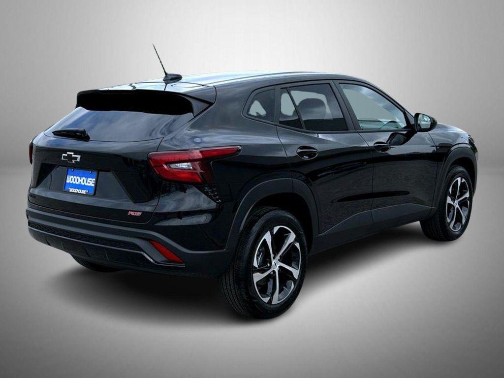 new 2025 Chevrolet Trax car, priced at $24,687