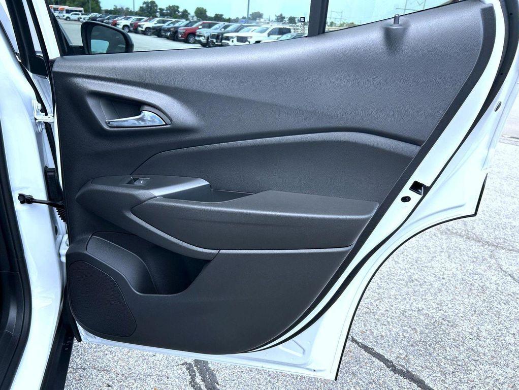 new 2025 Chevrolet Trax car, priced at $24,854