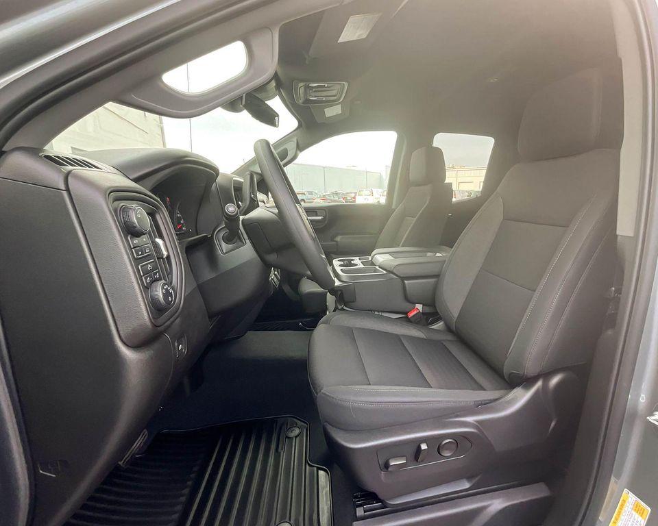 new 2025 Chevrolet Silverado 1500 car, priced at $41,083