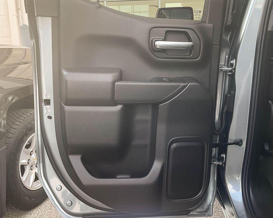 new 2025 Chevrolet Silverado 1500 car, priced at $41,083