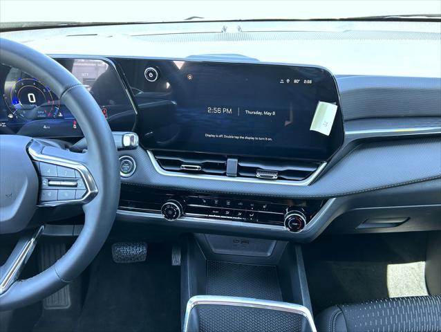 new 2026 Chevrolet Equinox car, priced at $31,995