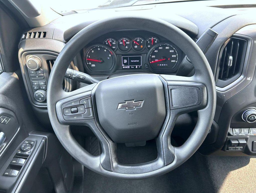 new 2025 Chevrolet Silverado 2500 car, priced at $67,624