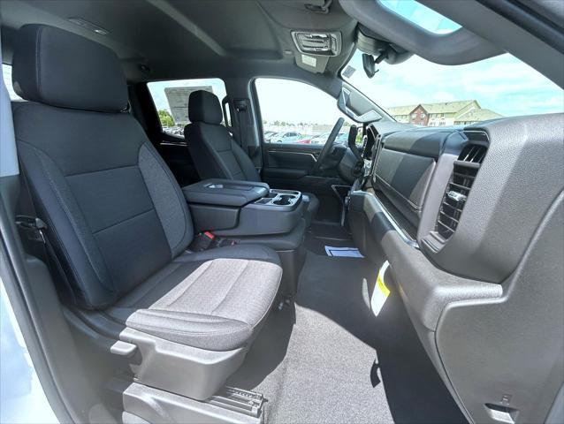 new 2025 Chevrolet Silverado 1500 car, priced at $52,193
