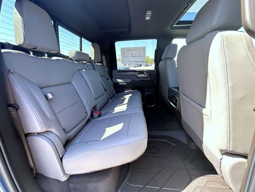 new 2025 Chevrolet Silverado 2500 car, priced at $78,171