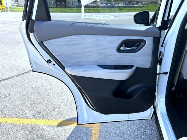 used 2021 Nissan Rogue car, priced at $24,115