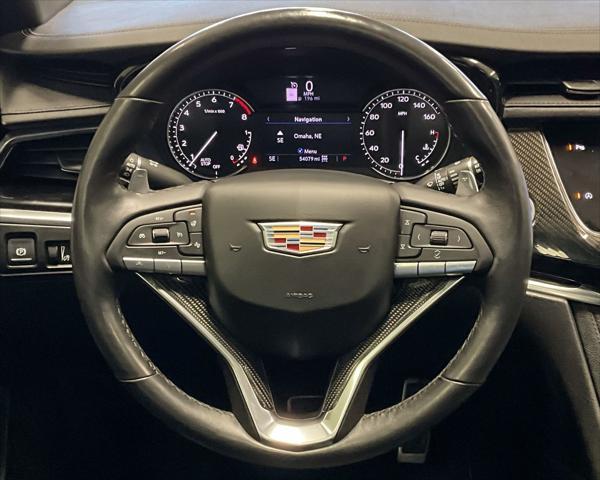 used 2021 Cadillac XT6 car, priced at $34,310