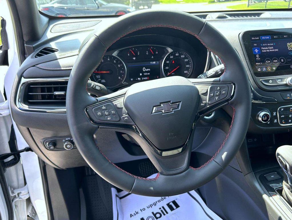 used 2024 Chevrolet Equinox car, priced at $29,986