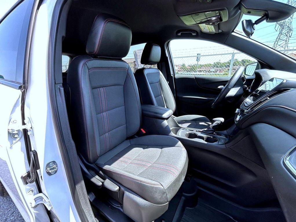 used 2024 Chevrolet Equinox car, priced at $29,986
