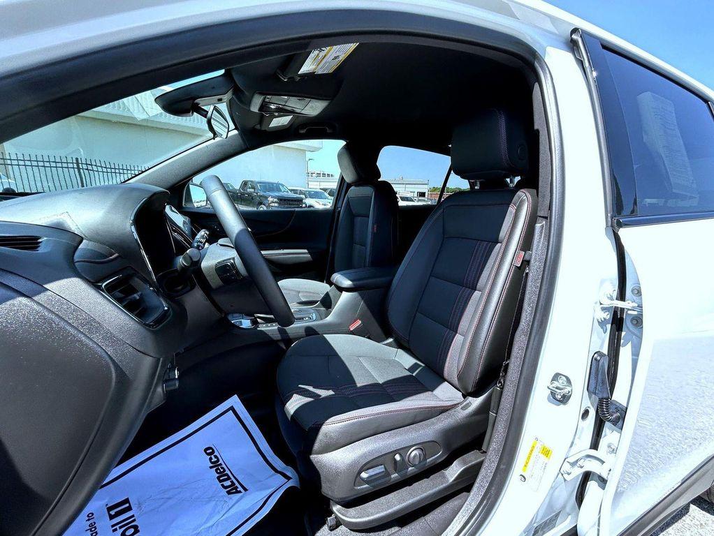 used 2024 Chevrolet Equinox car, priced at $29,986