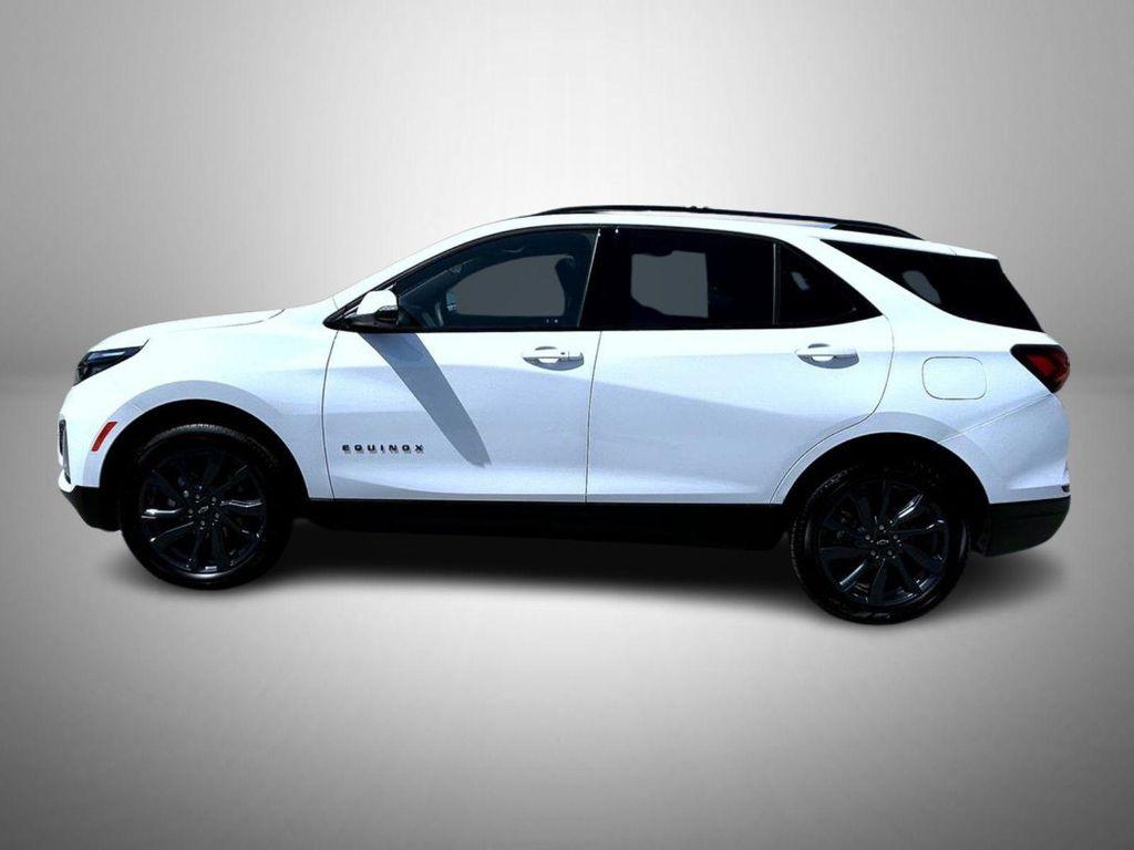 used 2024 Chevrolet Equinox car, priced at $29,986