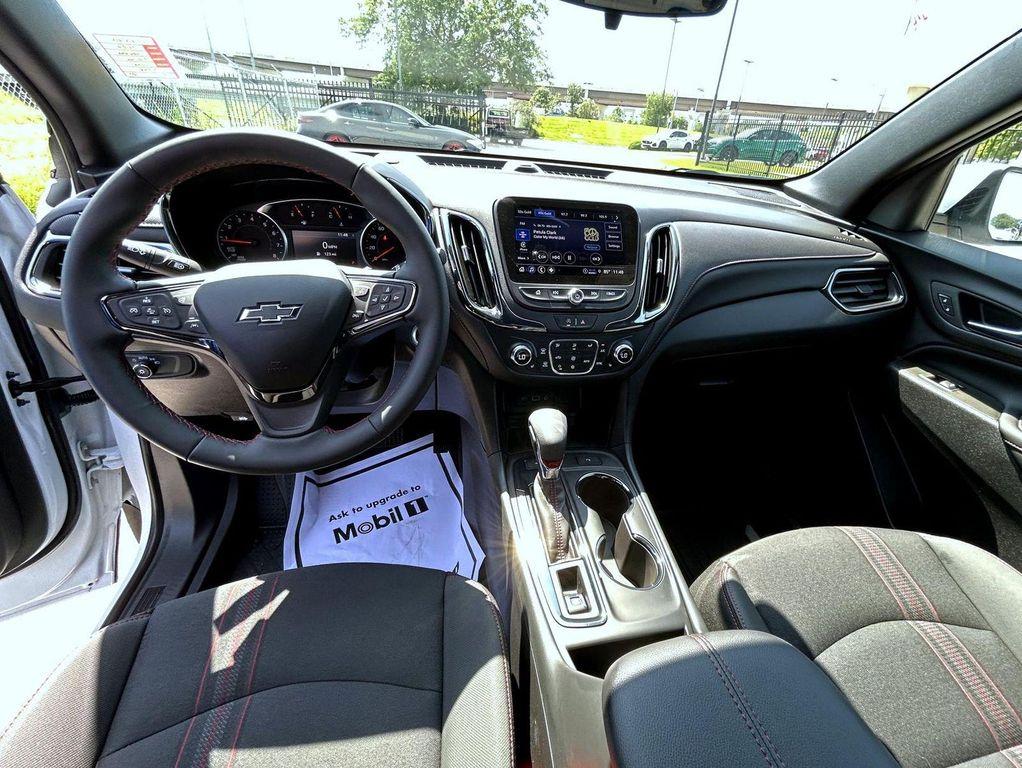used 2024 Chevrolet Equinox car, priced at $29,986
