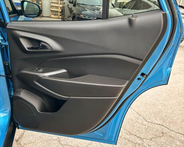 new 2025 Chevrolet Trax car, priced at $26,884