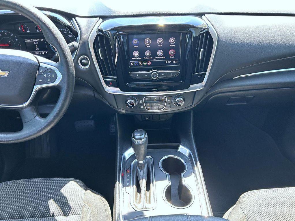 used 2020 Chevrolet Traverse car, priced at $23,220