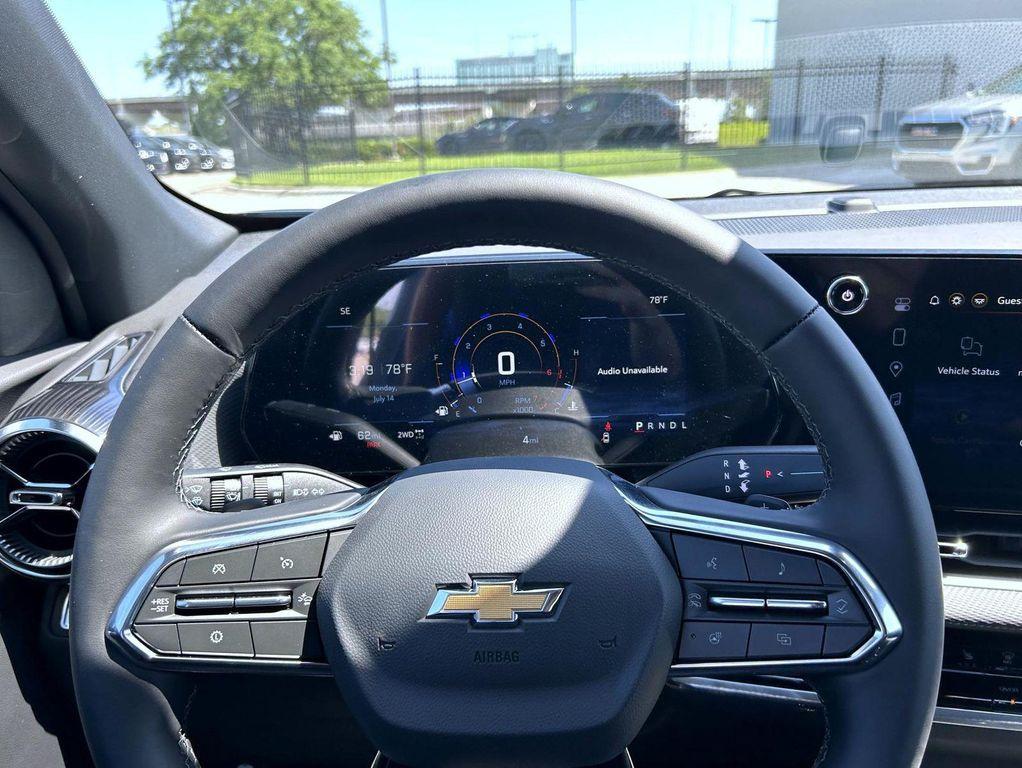 new 2026 Chevrolet Equinox car, priced at $32,231