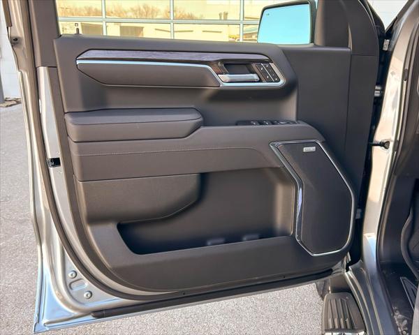 new 2025 Chevrolet Silverado 1500 car, priced at $66,917