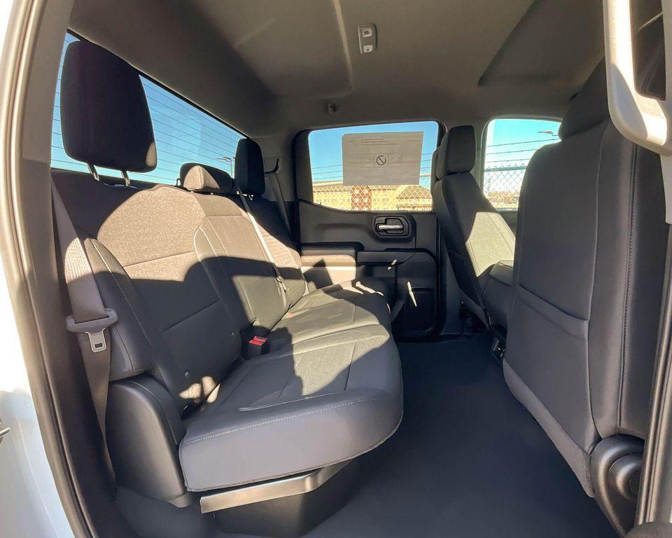 new 2025 Chevrolet Silverado 1500 car, priced at $43,181