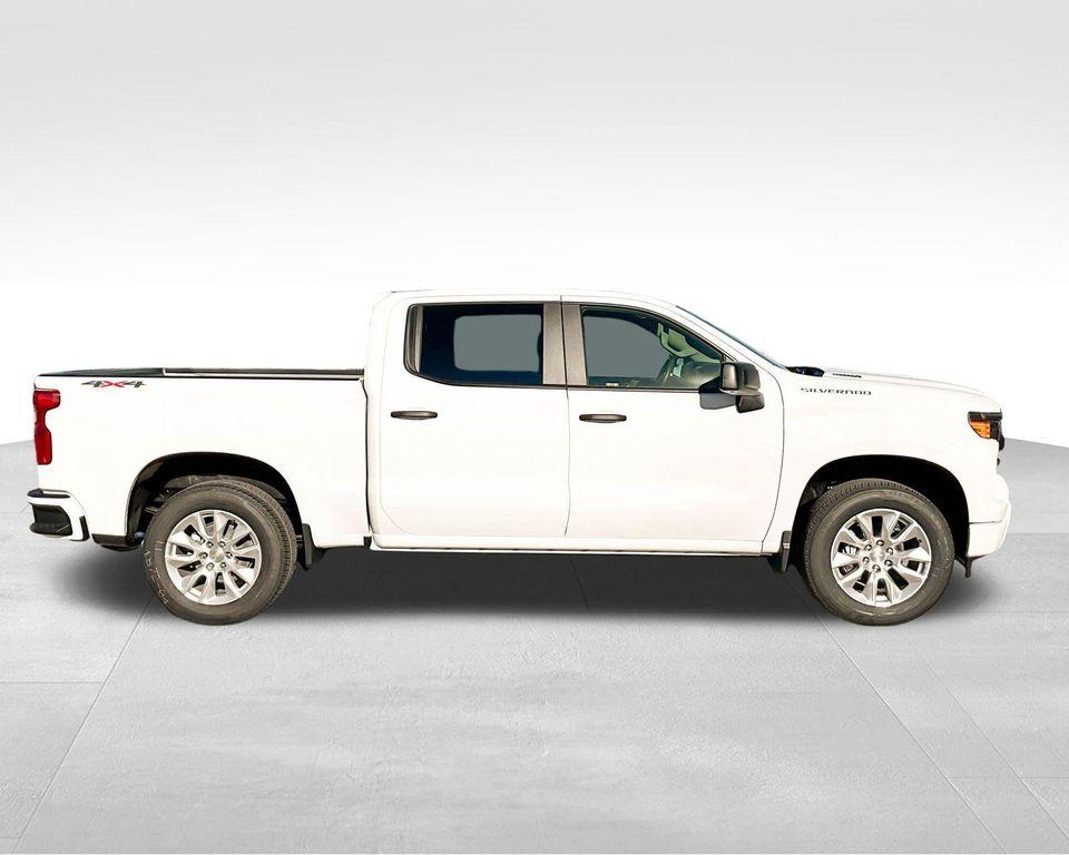 new 2025 Chevrolet Silverado 1500 car, priced at $43,181
