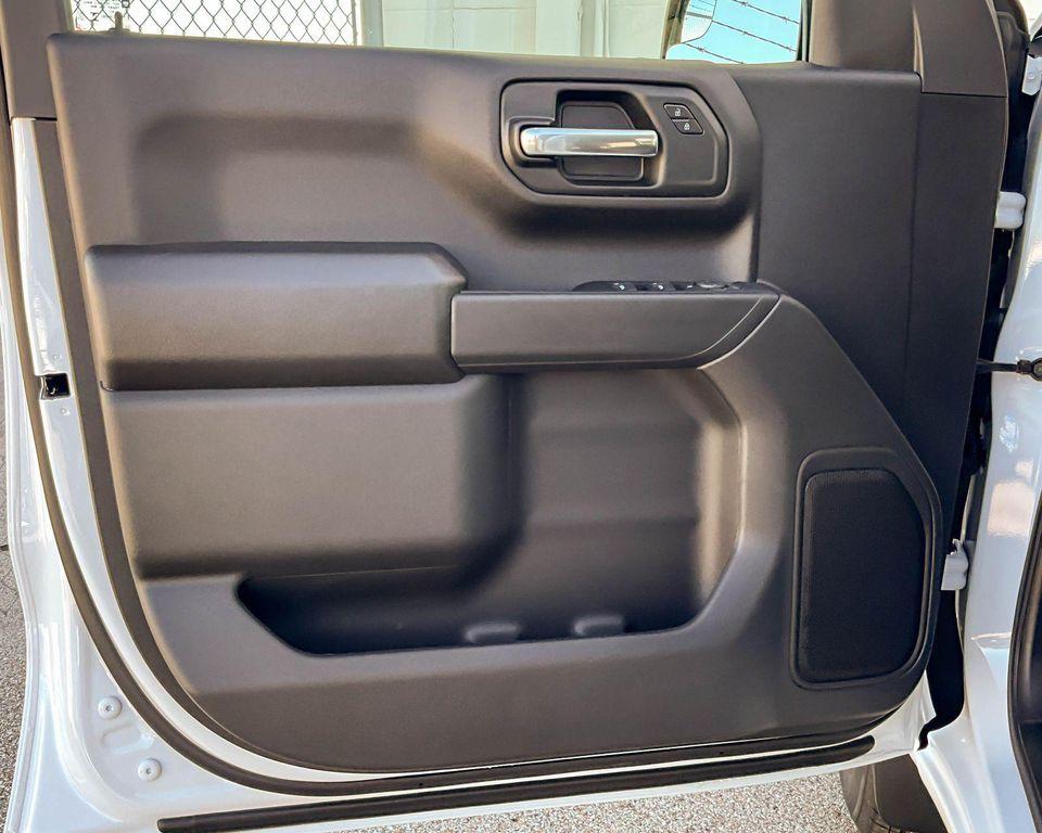 new 2025 Chevrolet Silverado 1500 car, priced at $43,181