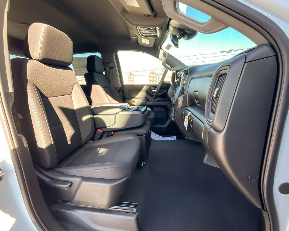 new 2025 Chevrolet Silverado 1500 car, priced at $43,181