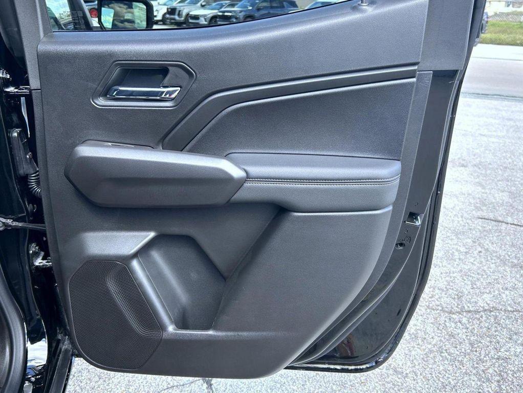 new 2026 Chevrolet Colorado car, priced at $47,099