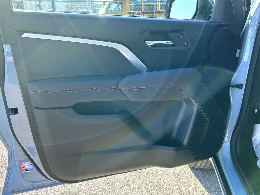 new 2026 Chevrolet Colorado car, priced at $46,728