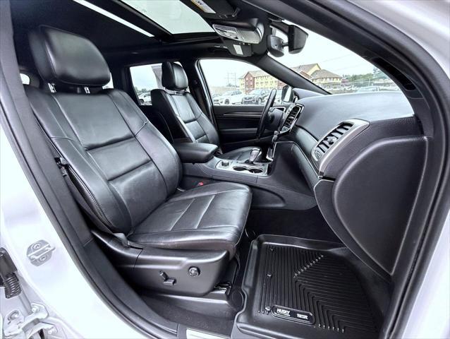 used 2020 Jeep Grand Cherokee car, priced at $23,398
