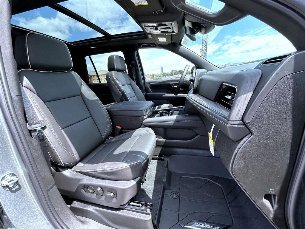 new 2025 Chevrolet Tahoe car, priced at $81,978