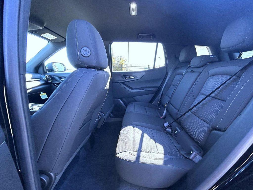 new 2026 Chevrolet Equinox car, priced at $33,839