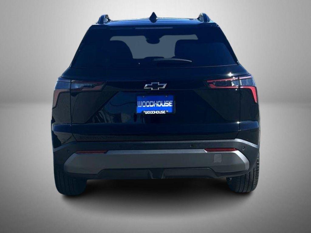 new 2026 Chevrolet Equinox car, priced at $33,839