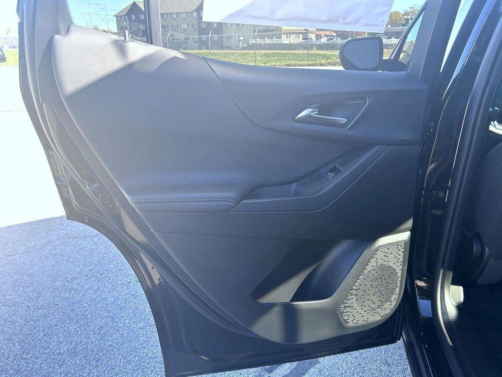 new 2026 Chevrolet Equinox car, priced at $33,839