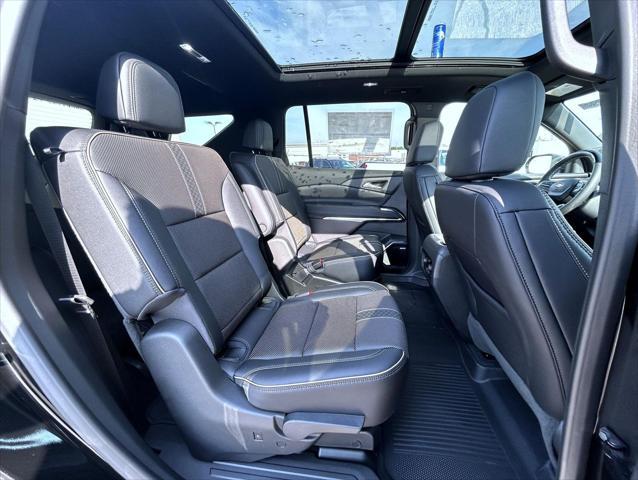 new 2025 Chevrolet Traverse car, priced at $59,743