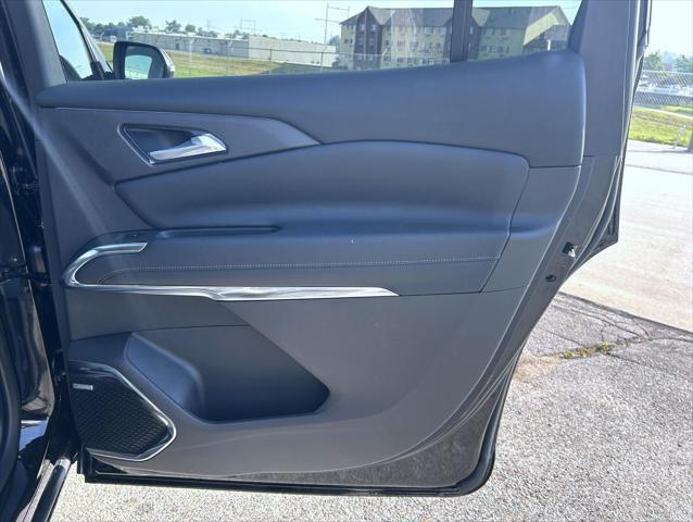 new 2025 Chevrolet Traverse car, priced at $59,743